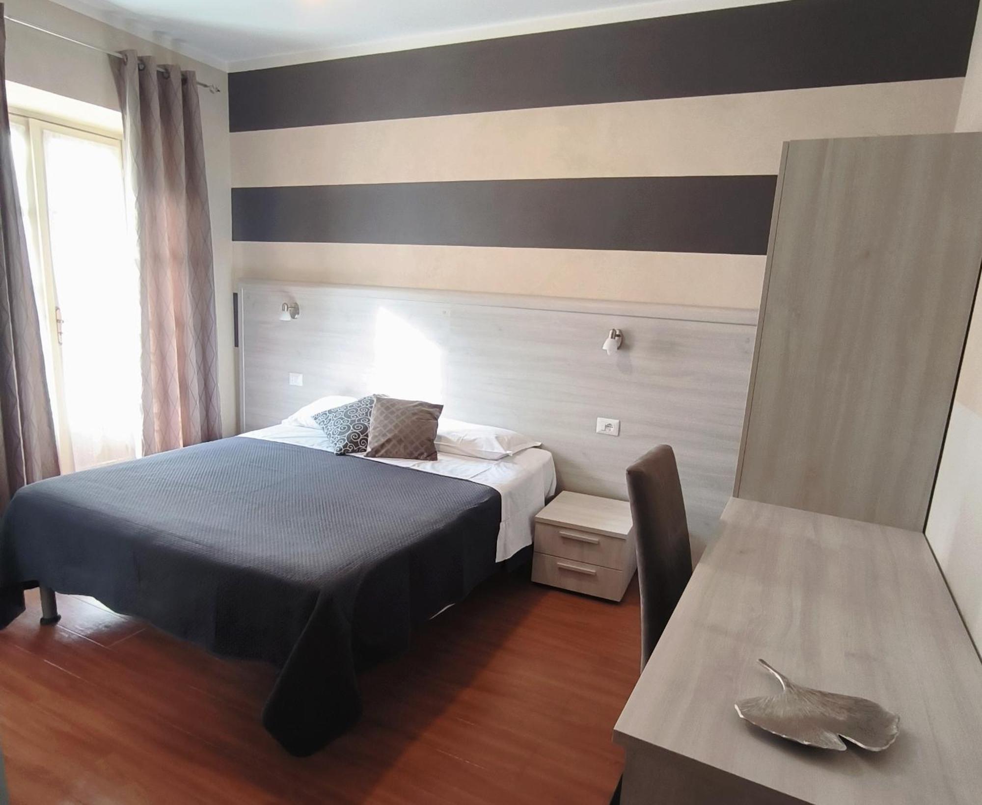 Nuovo Hotel Giardini Bra Exterior photo